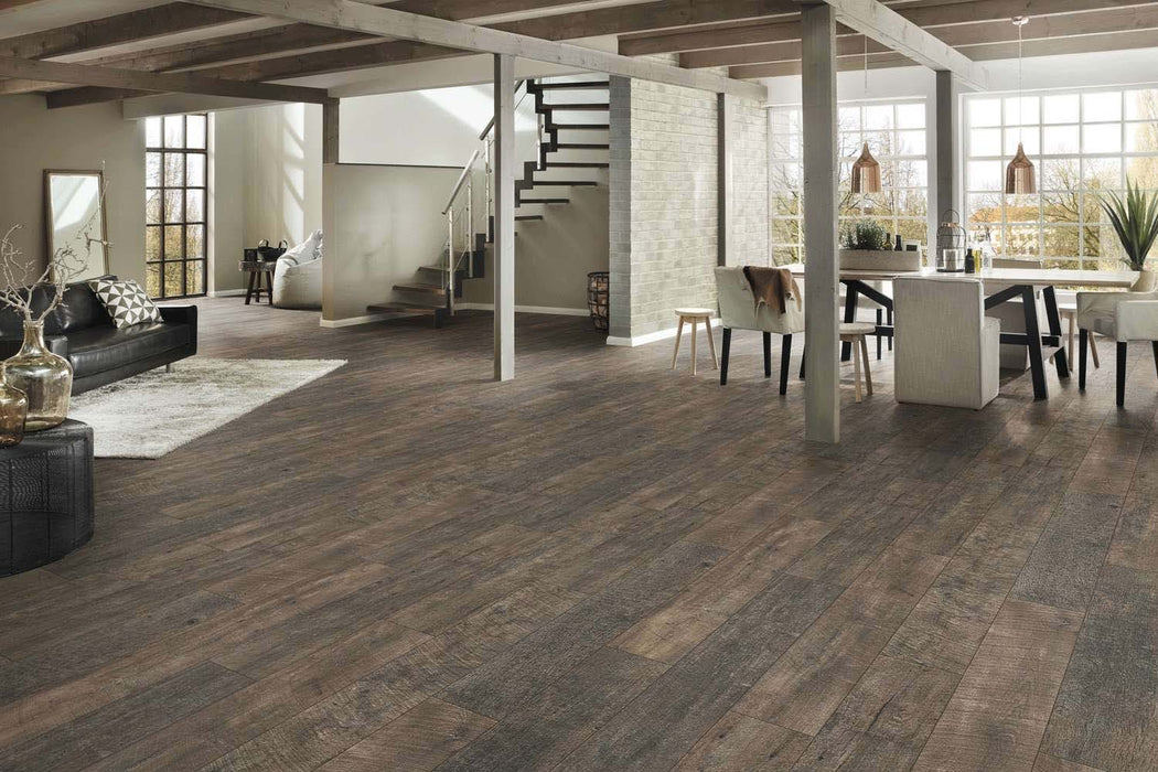 Piso Flotante Rusty Barnwood Espesor 8.00mm